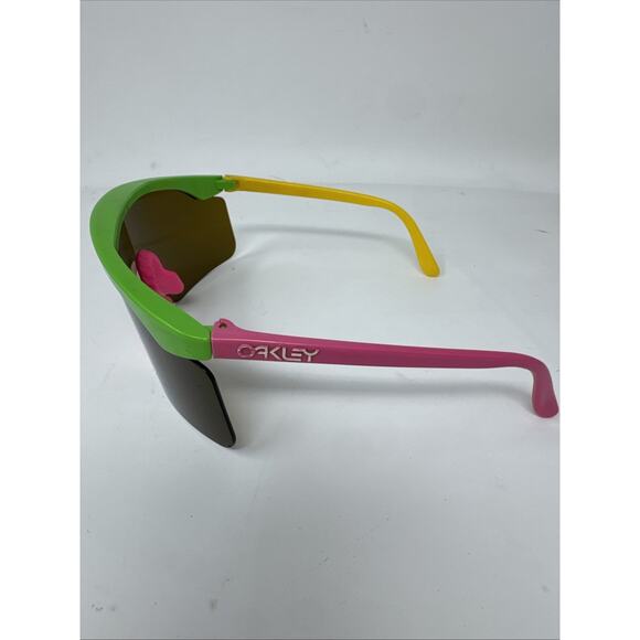 Oakley Vintage Razor Blades Sunglasses - Picture 2 of 7